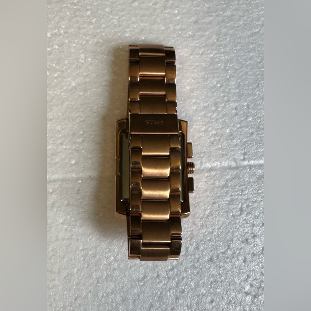 GUESS ROSE GOLD TONE,SS, ROMAN #'S DIAL,CHRONOGRAPH CLASSIC WATCH-U0450L3. - Picture 7 of 7